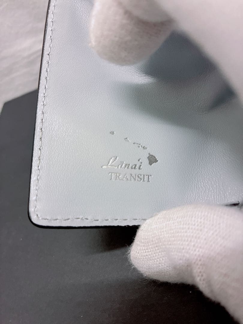 入手困難美品★ ラナイ トランジット ハワイ 三つ折り財布