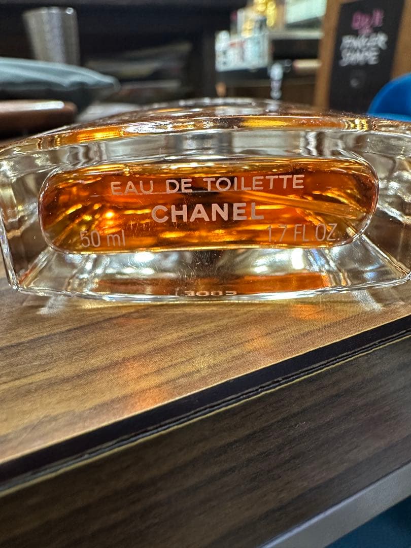 ほぼ新品　CHANEL ALLURE Eau de Toilette