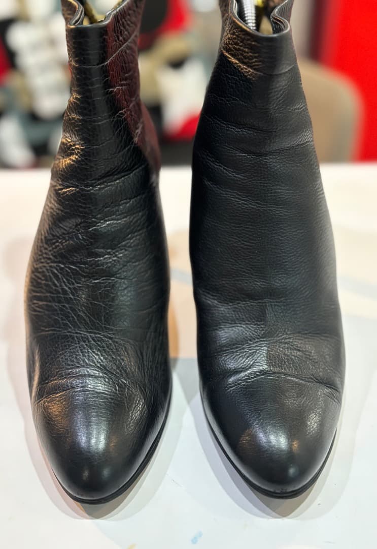 【PELLICO】バックジップ ショートブーツ 黒 37