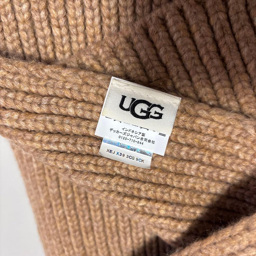 UGG マフラー　キャメル