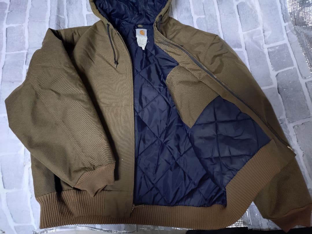 ち*ん様 【Carhartt】【Lサイズ】【カーキ】【アクティブジャケット】20