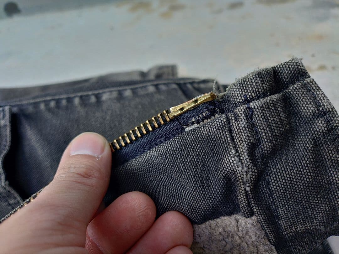 鬼フェード　carhartt ジャクソンコート　ミディアム　C95