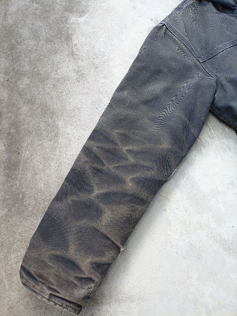 鬼フェード　carhartt ジャクソンコート　ミディアム　C95
