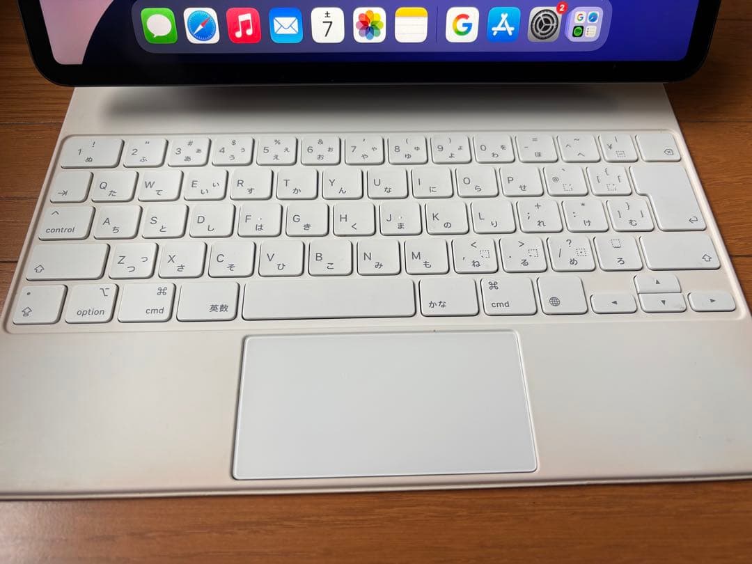 iPad Pro 12.9インチ セルラーモデル+ Magic Keyboard