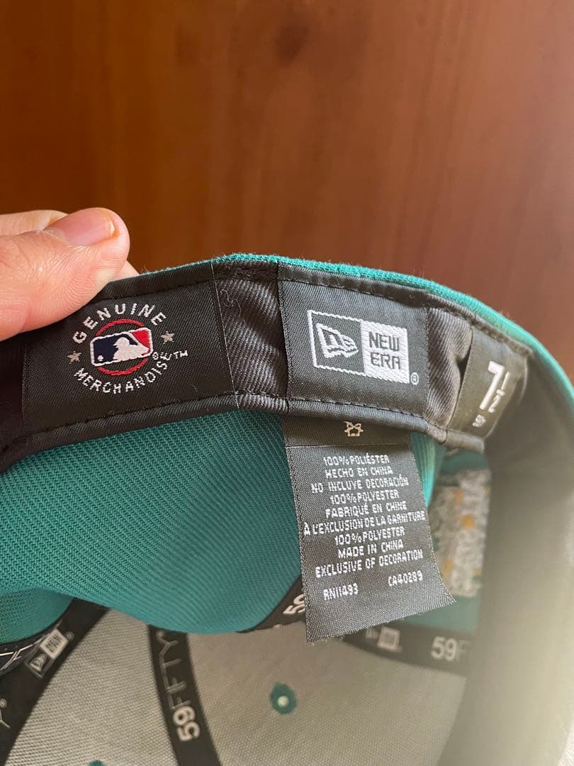 【海外限定】NEWERA59FIFTY 7 1/2 マリナーズブルーつば裏グレー