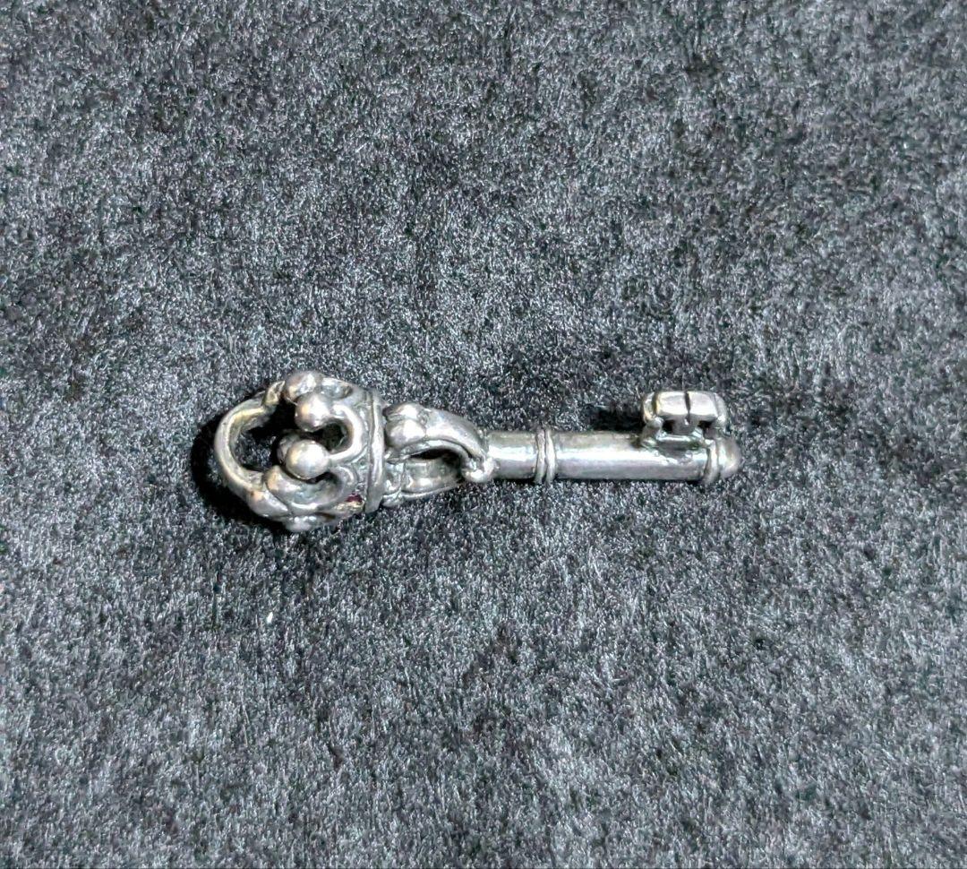 ロイヤルオーダー　シルバーキーペンダント　925  order