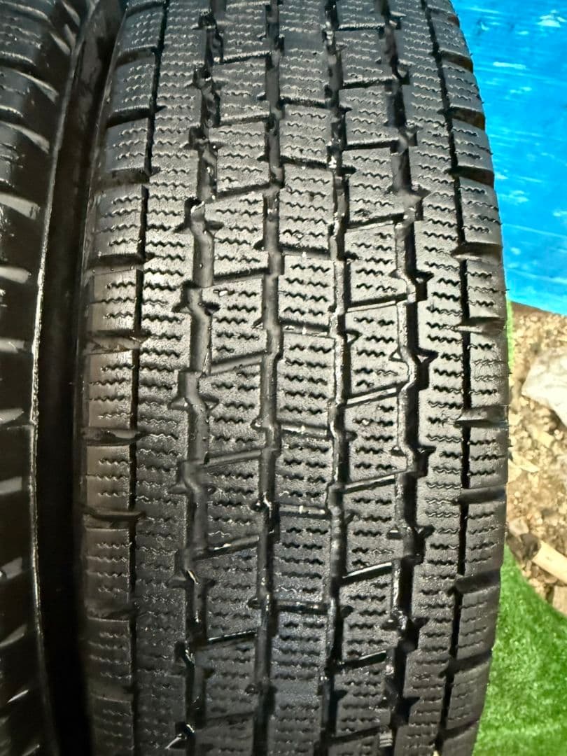 し*じ様 送料無料145R12BRIDGESTONE/W300軽トラック21年製