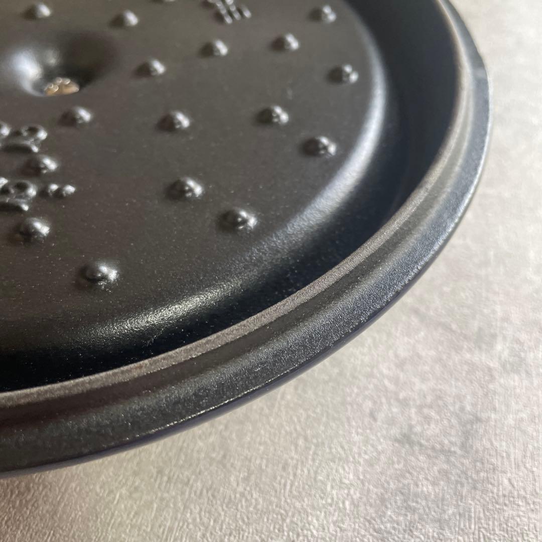 美品　STAUB ココット ラウンド 22cm グランブルー