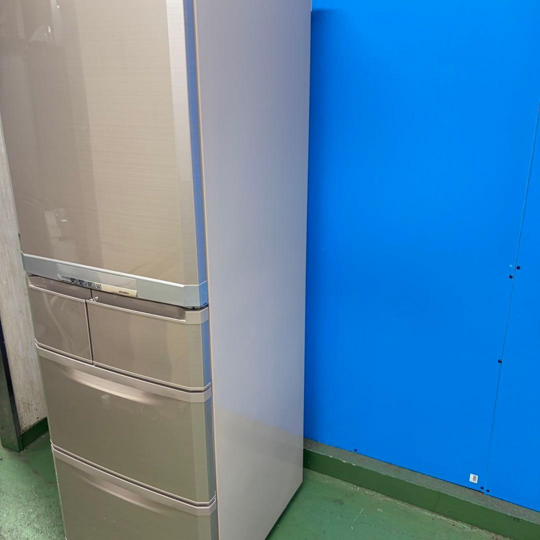 822 三菱　5ドア　大型　家庭用　冷蔵庫　大容量　極美品　運搬設置無料