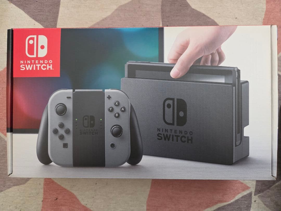 ニンテンドースイッチ　本体　Joy-Conグリップ、Joy-Conストラップ欠品