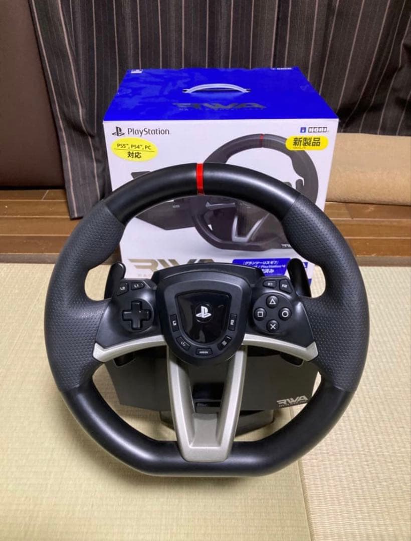 ホリ　 RWA（RACING WHEEL APEX）PS5,PS4,PC対応