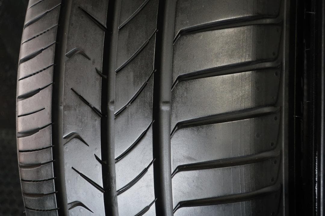 2022~23年製 225/55R18 トーヨー トランパス mp7 国産2本