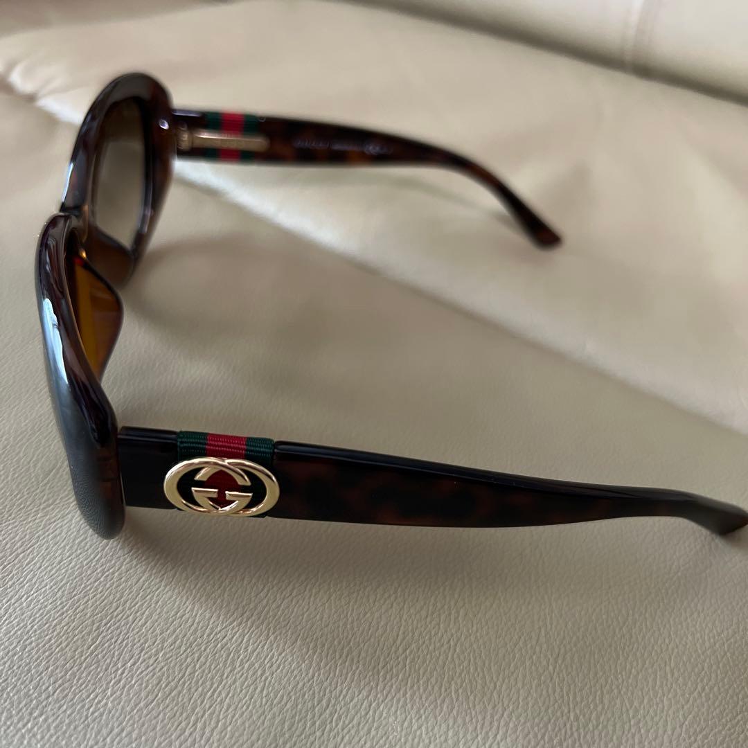 GUCCI ブラウンサングラス