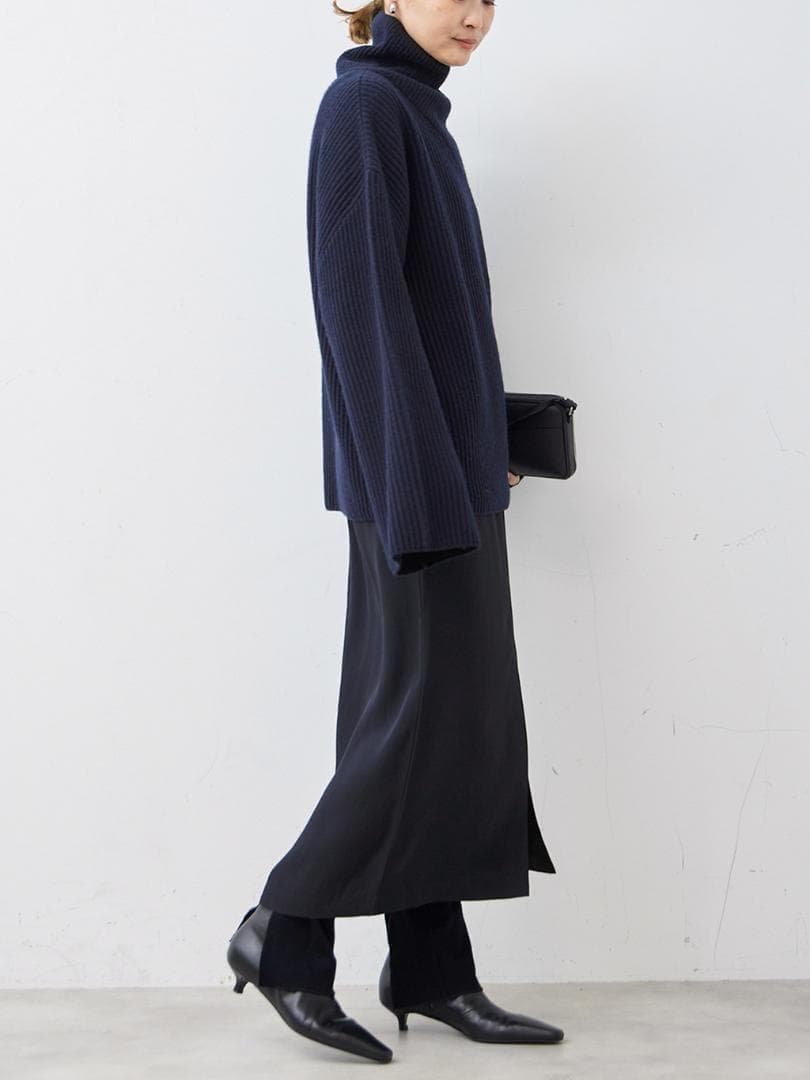 TOTEME Front-SplitSatinMidi スカート34