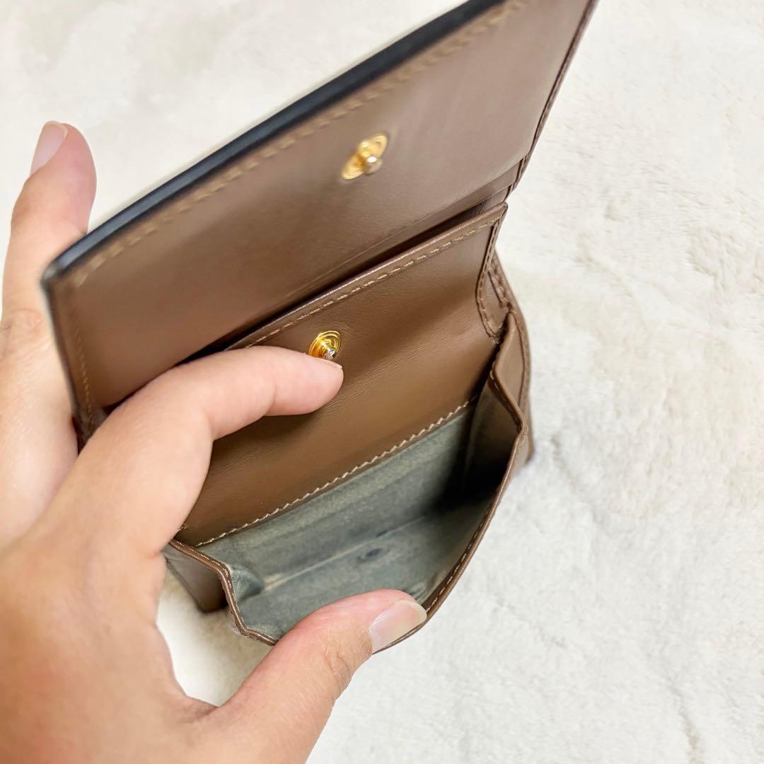 ✨正規品✨ MARNI マルニ　二つ折り財布 グリーンブラウン