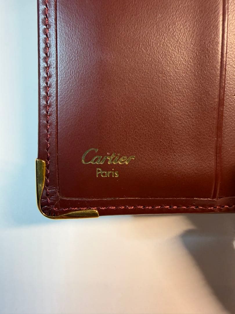カルティエ（Cartier）の「マスト ライン」二つ折り財布