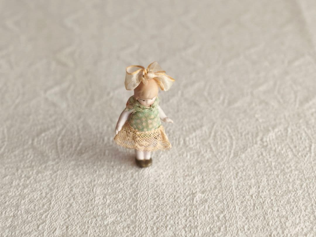 * antique doll ୨୧ ジャーマン ビスクドール 可愛い 赤ちゃん