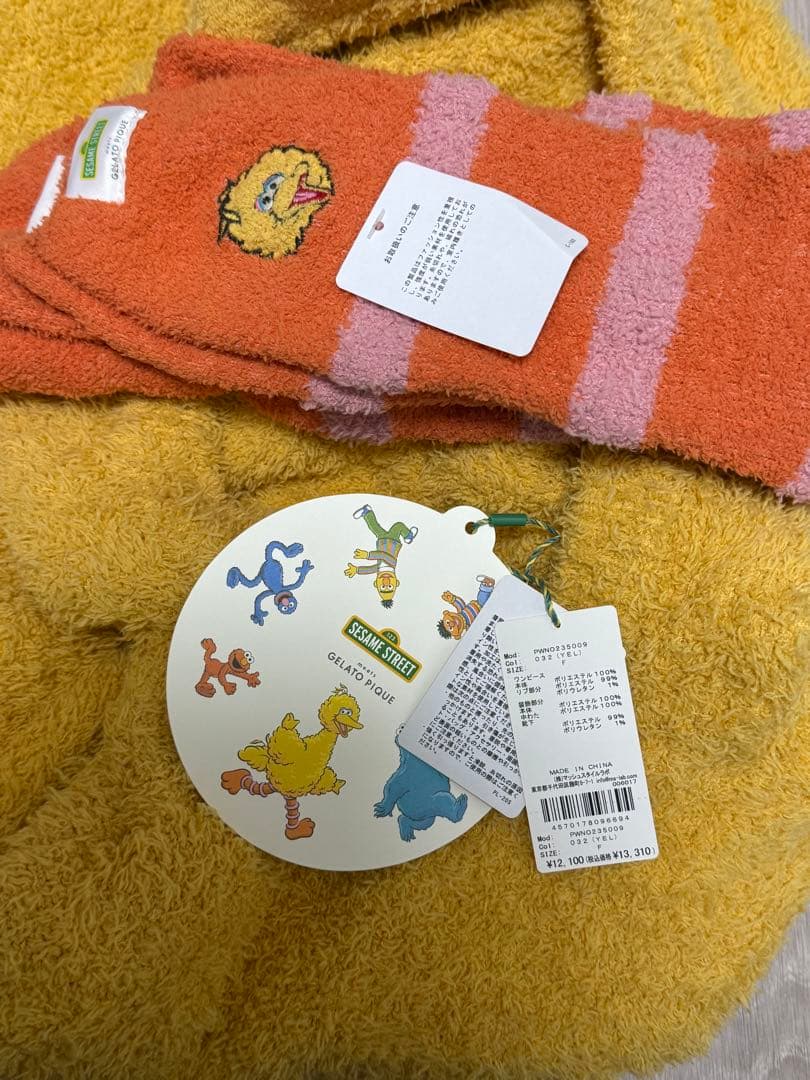 gelato pique × セサミストリート ビッグバードワンピース & 靴下