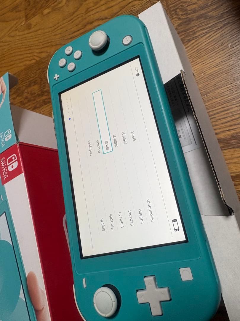 Nintendo Switch Lite ターコイズ　すみっコぐらしケース付