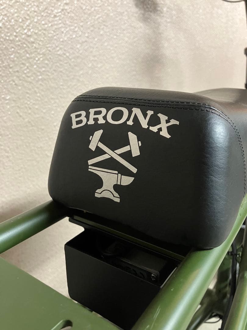 【美品】BRONX BUGGY マットアーミーグリーン