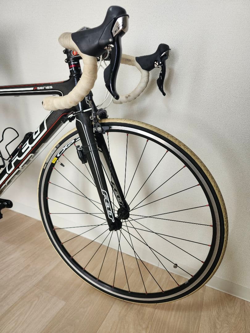 ペンちる　フルカーボン ロードバイク FELT F5 2011年製