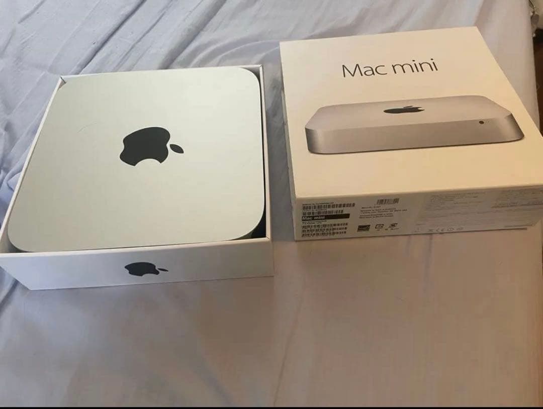 Apple Mac mini シルバー 元箱,デスクトップ、キーボード付