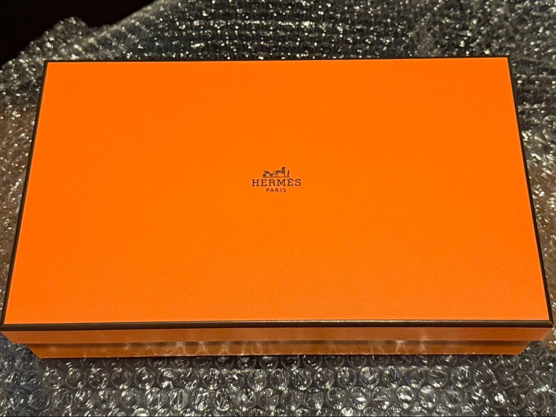 【再出品・新品・未使用】 エルメス ナップトゥーゴー W刻印、ブラック