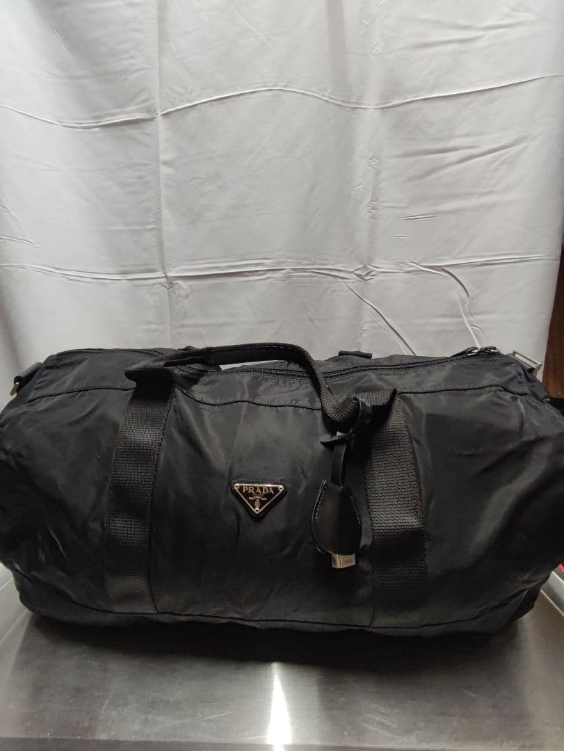 美品 PRADA ブラック ボストンバッグ