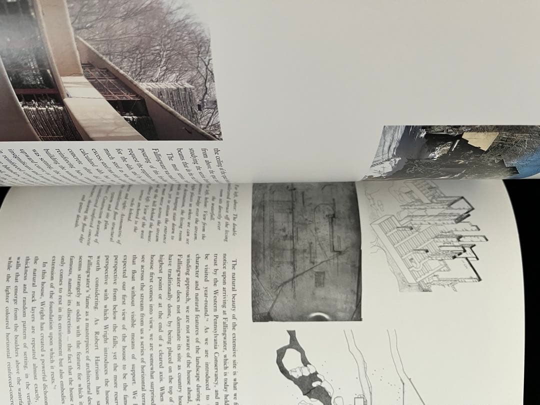 洋書　フランクロイドライト　建築作品集