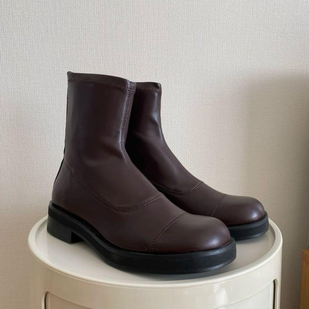 【新品】 Charles & Keith ブーツ 36
