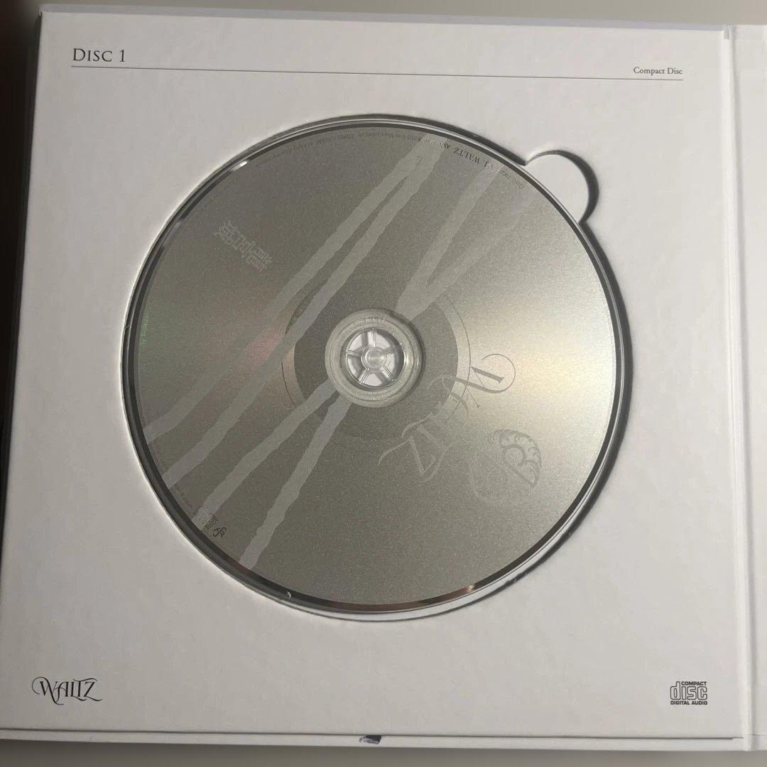 WALTZ 完全生産限定盤【白盤】龍宮城