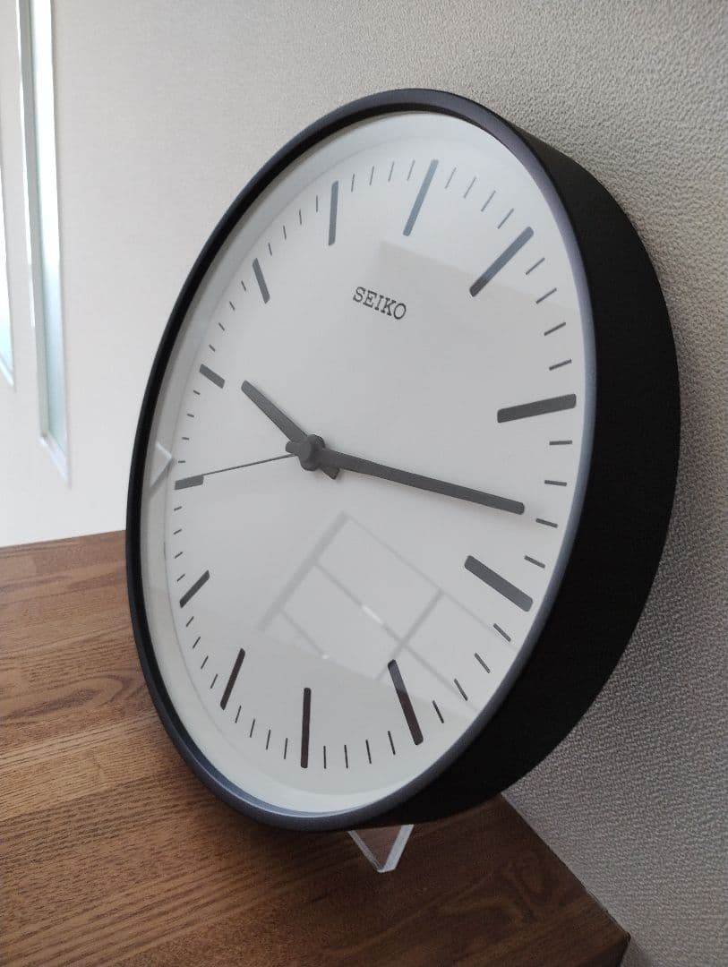 SEIKO Power design KX308K [電波掛時計]吉岡徳仁