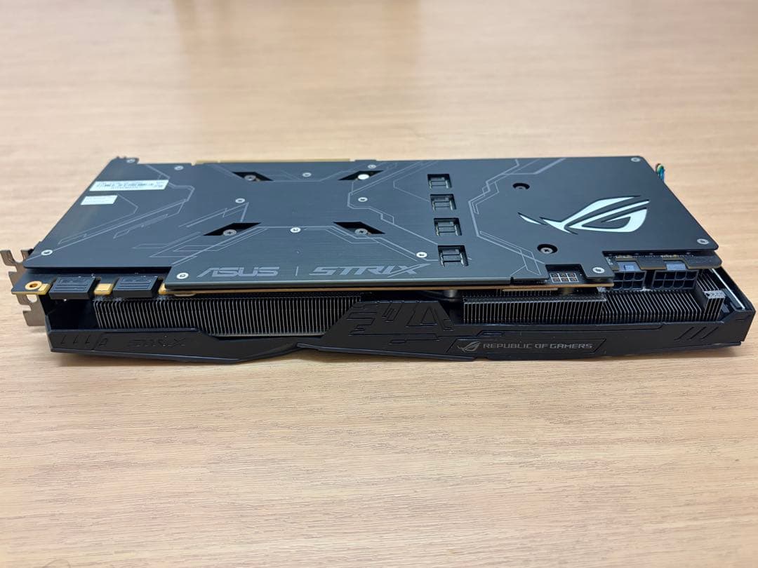 グラフィックボード・グラボ・ビデオカード ASUS GeForce ROG STRIX GTX1080 8G GAMIN
