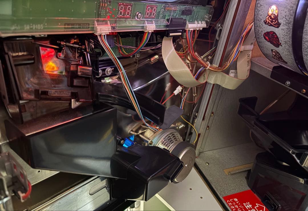 送料込 レア台 パチスロ闇芝居 不要機・イヤホンハーネス付 スロット実機