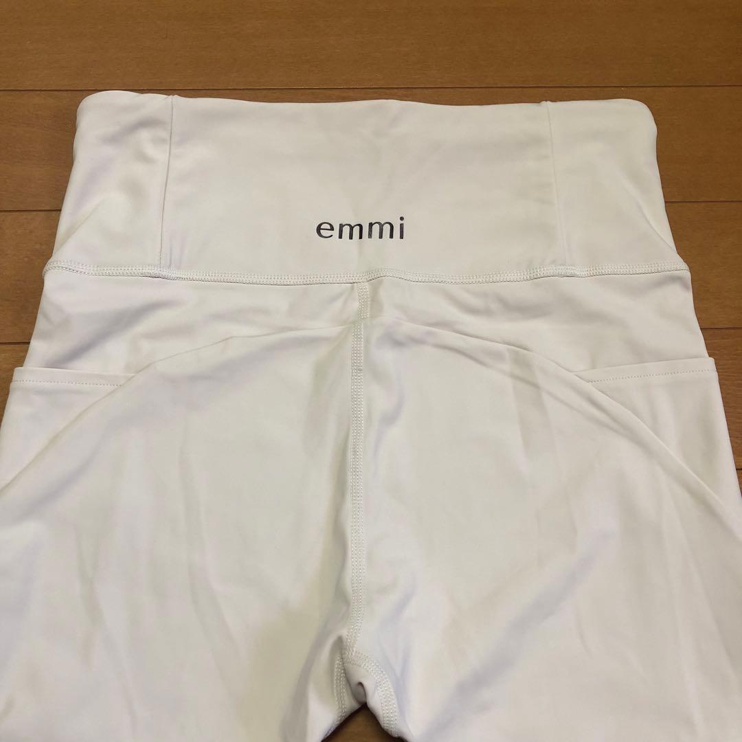 1サイズ☆【 emmi yoga 】サステナレッチレギンス ピンクベージュ