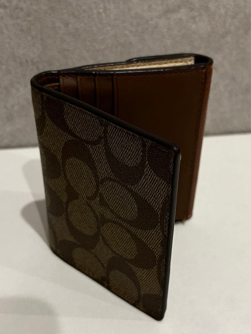 COACH 二つ折り財布 ブラウン・ブラック