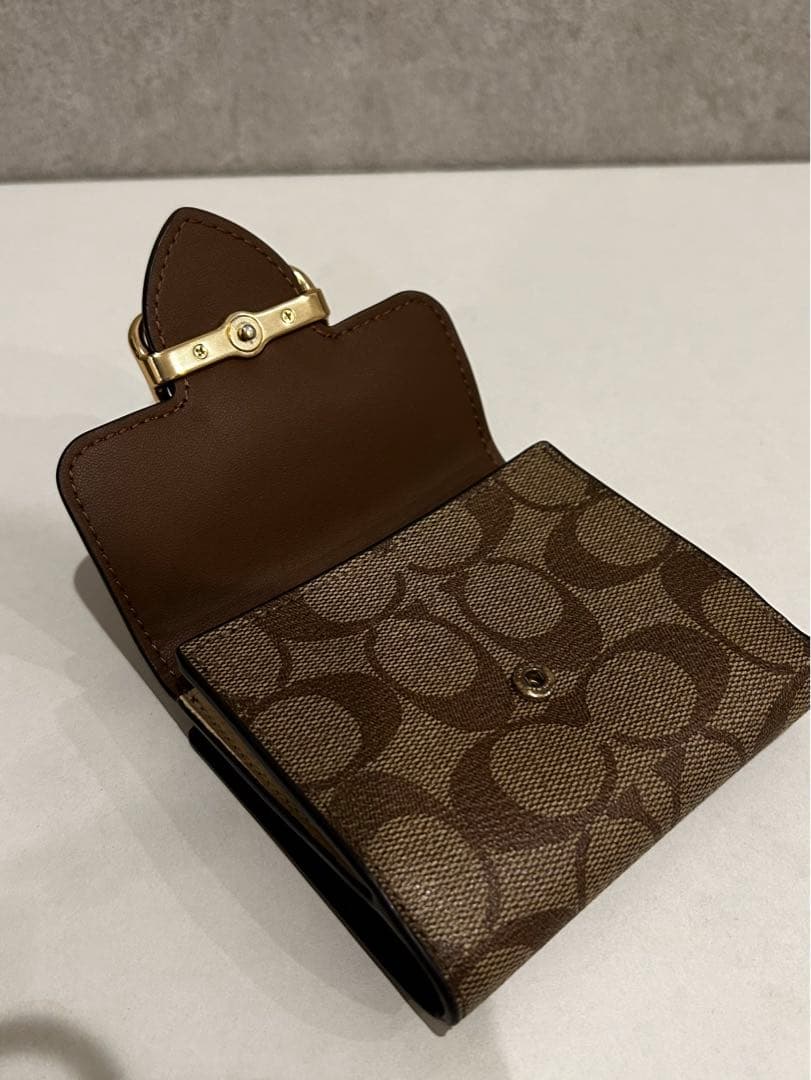 COACH 二つ折り財布 ブラウン・ブラック