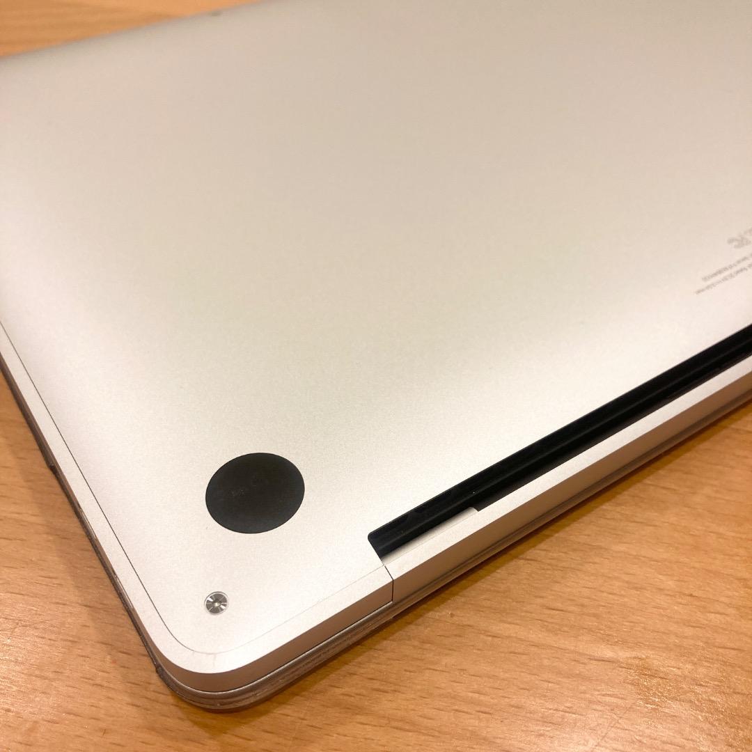 MacBook Pro 13インチ　シルバー 8GB　充放電16回