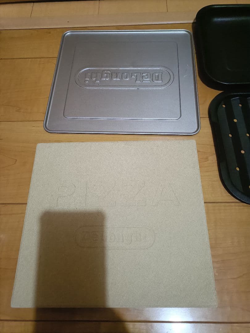 デロンギ オーブントースター EOI406J-W