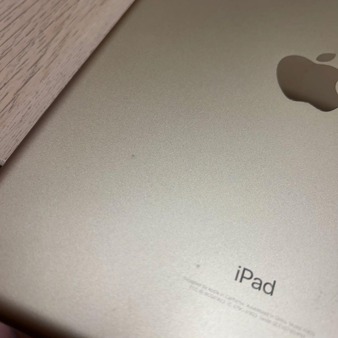 Apple iPad 第5世代 ゴールド