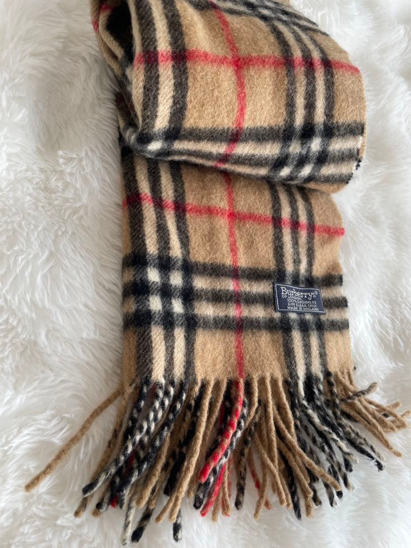✨美品✨Burberrys チェック柄マフラー 素材はカシミアで肌触りも抜群