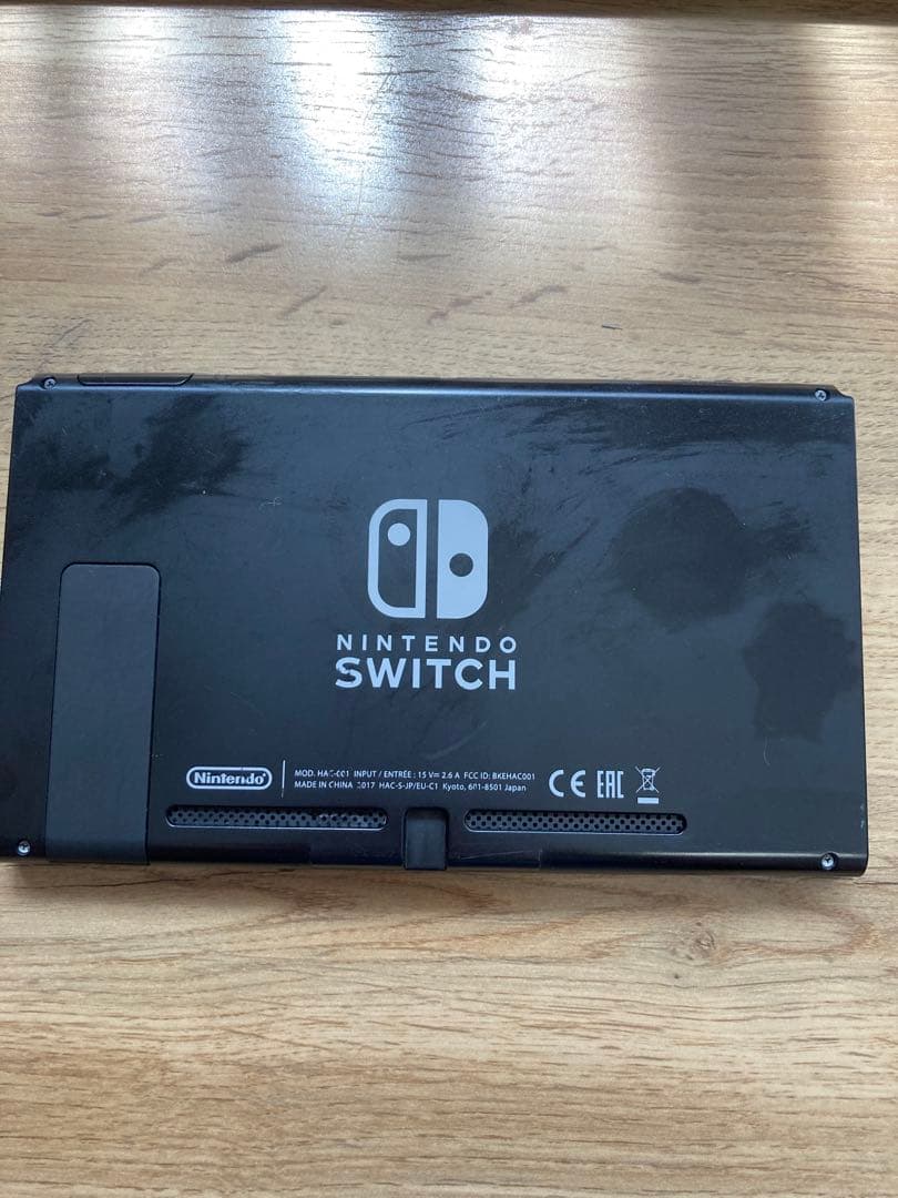 Nintendo Switch ジョイコン 充電器つき 初期化ずみ 除菌ずみ