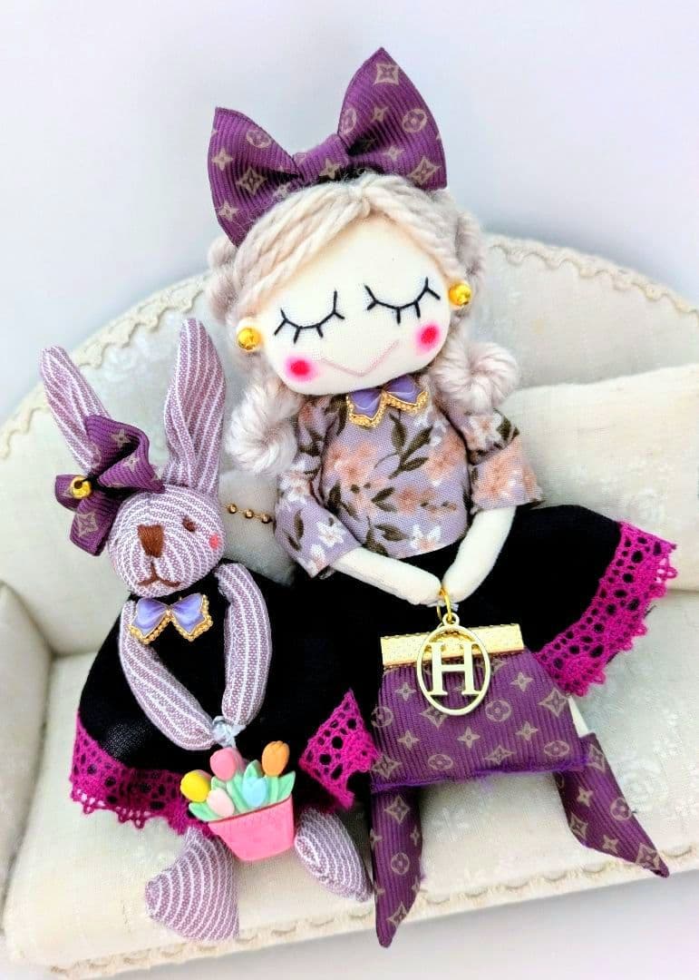 ハンドメイド❋ドールチャーム＆うさぎチャーム❋バッグチャーム❋お人形