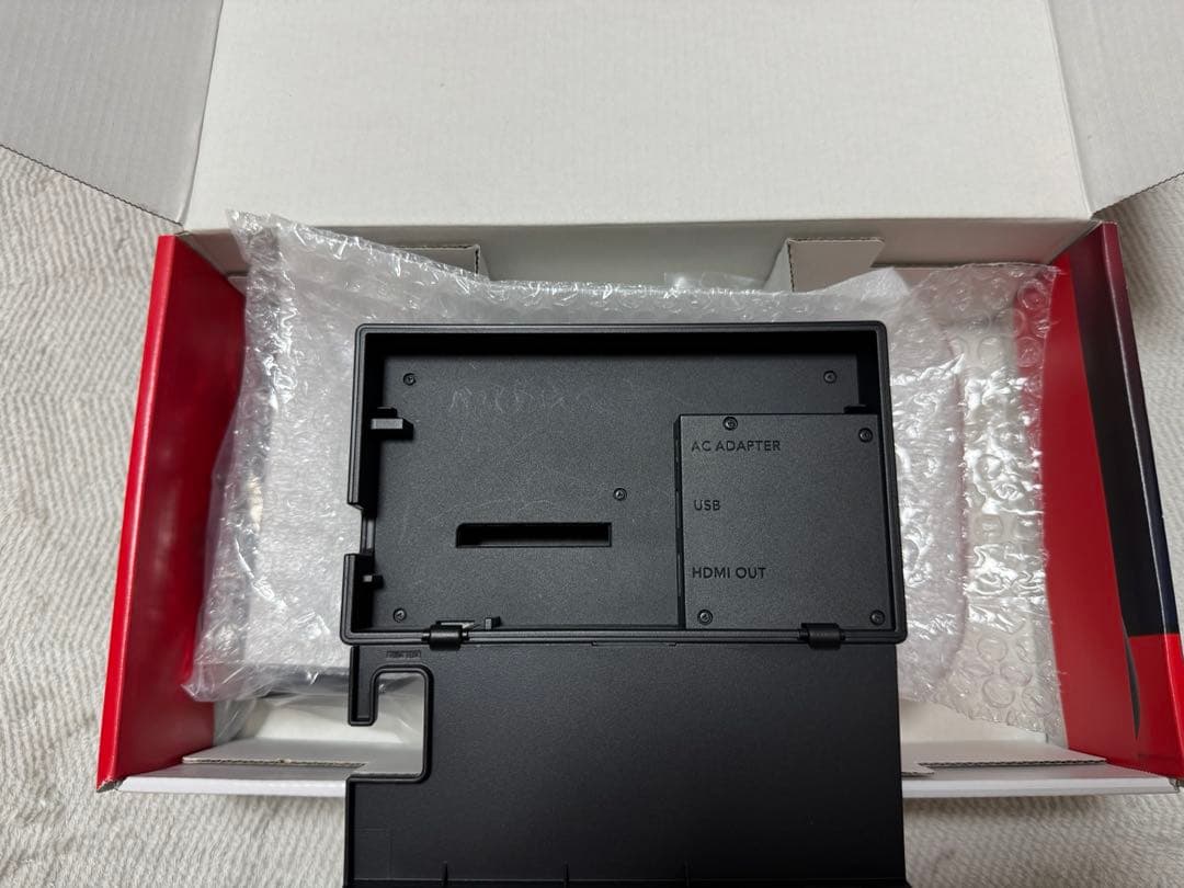 美品　Nintendo Switch 本体