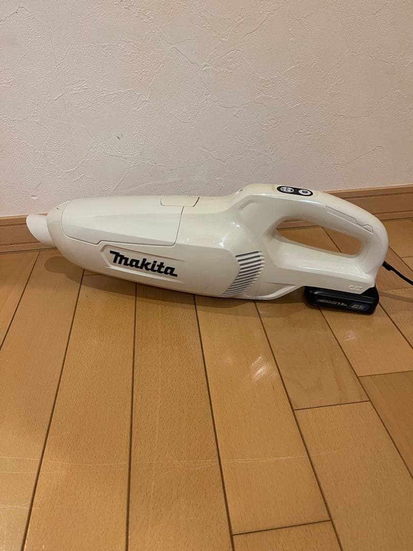 Makita マキタCL107FD 10.8v掃除機 動作確認済み