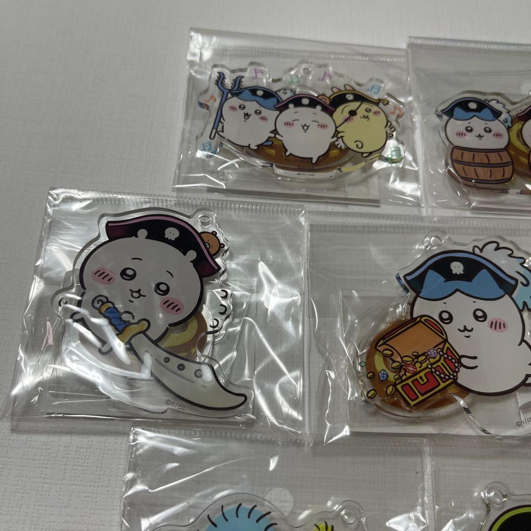 ちいかわアドベンチャーアクリルスタンドになるキーホルダー