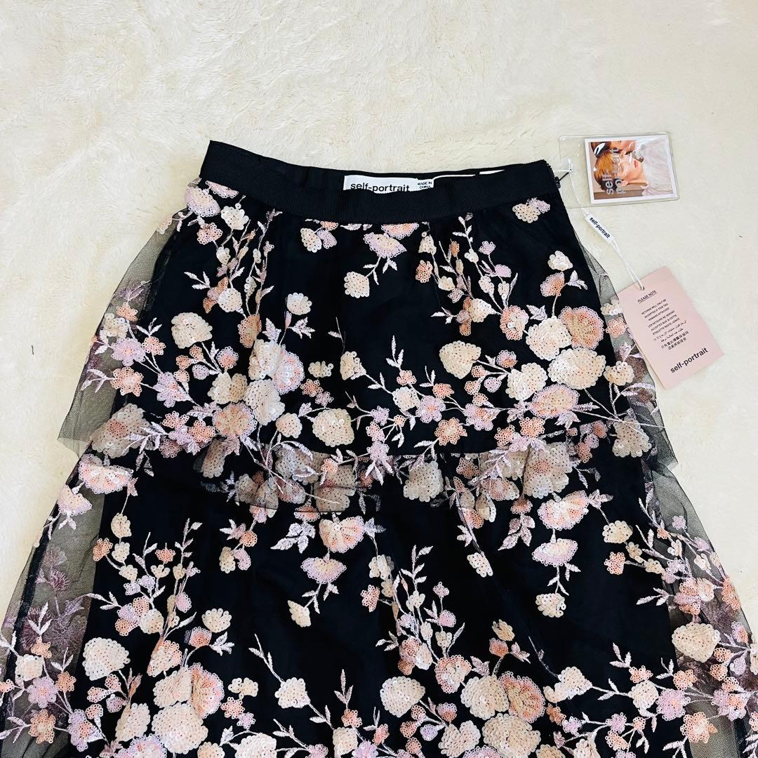 新品✨セルフポートレイト selfportrait スパンコールロングスカート