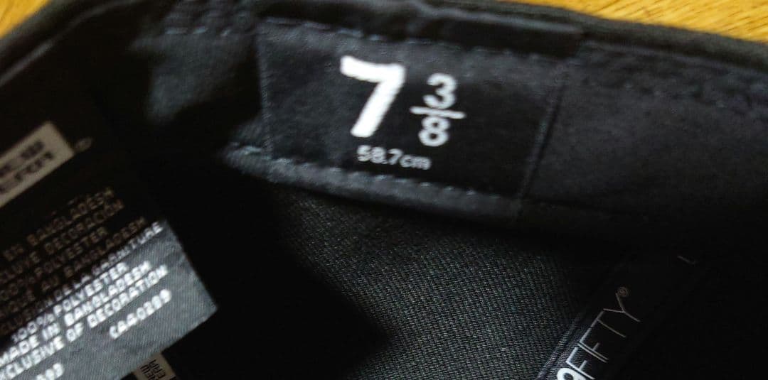 STUSSY ニューエラ LA 7 3/8 ブラック