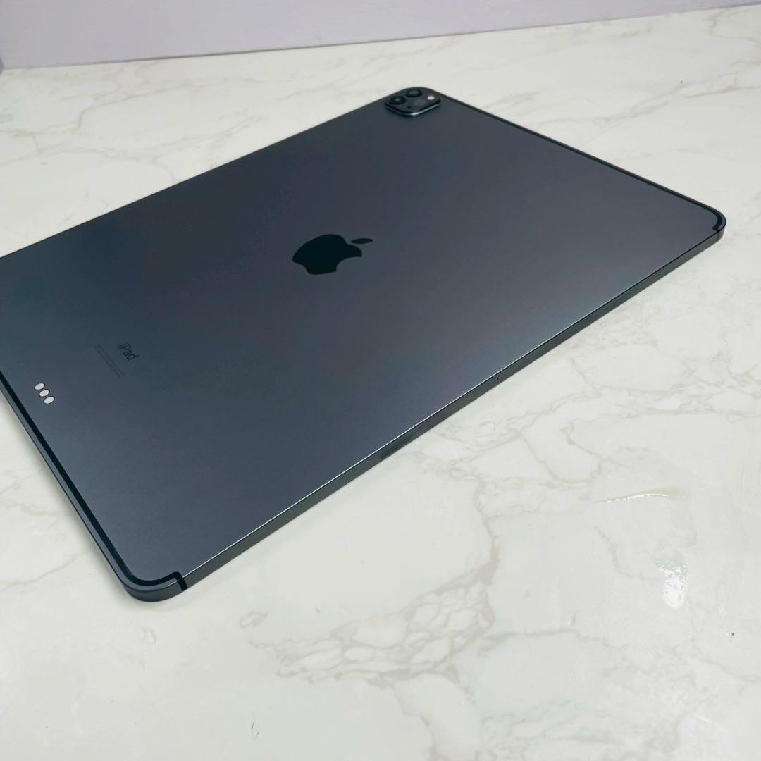 iPad Pro 12.9 第4世代 256GB MXF52J/A