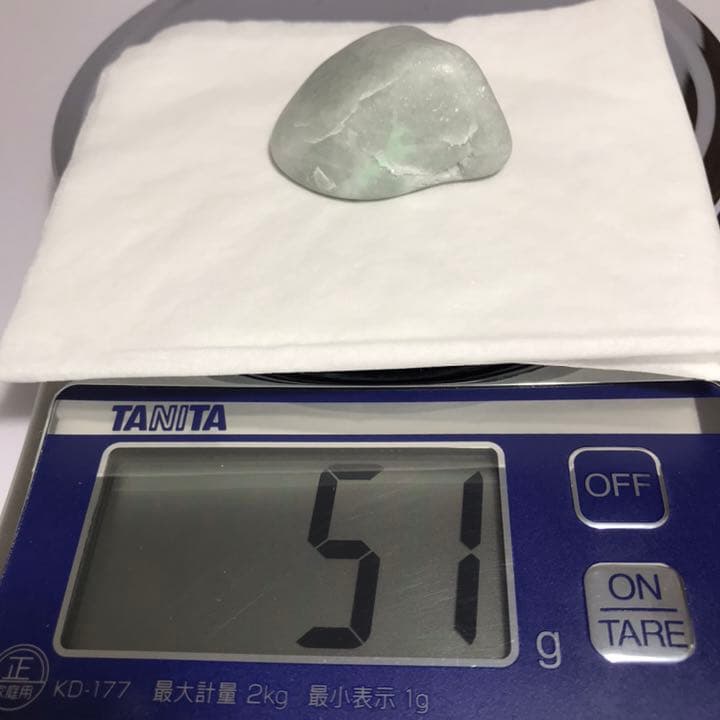糸魚川翡翠原石【海岸】51ｇ